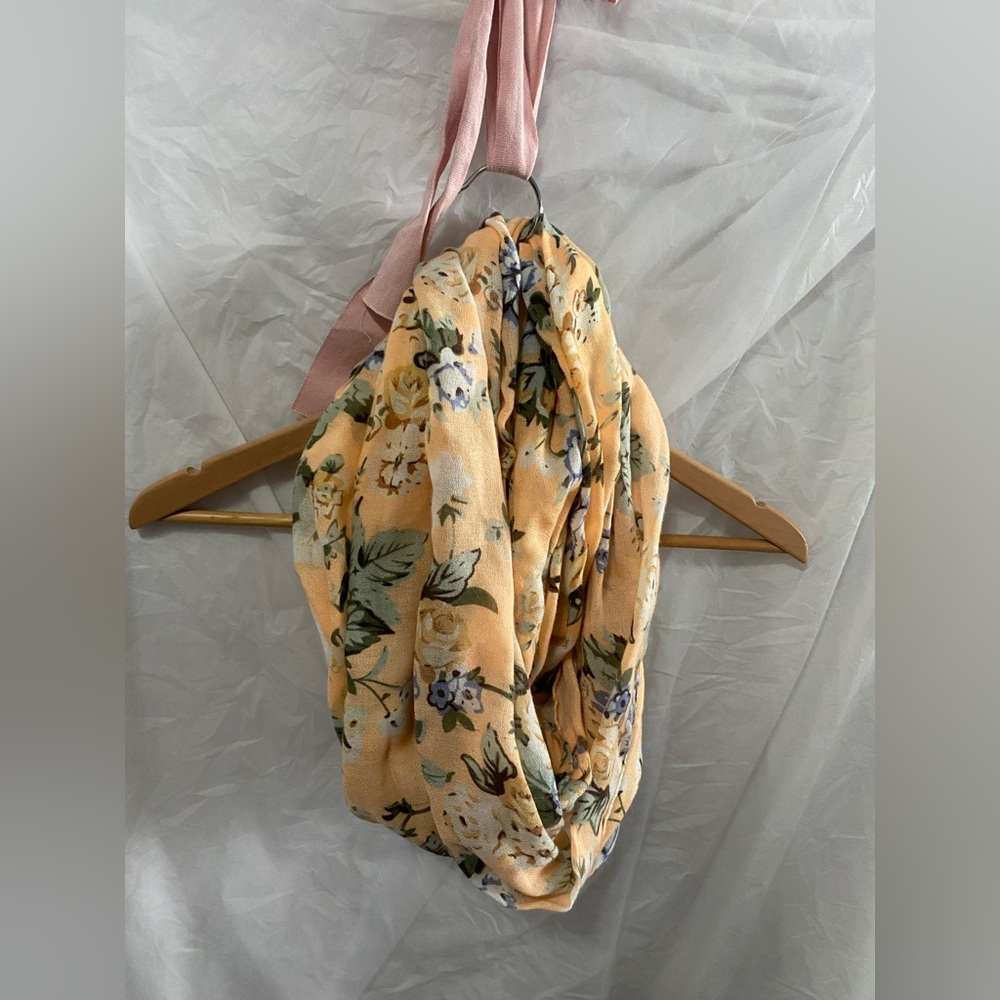 Ardene Peach Botanical Floral Infinity Scarf - Soft Boho Spring Floral - Picture 3 of 10